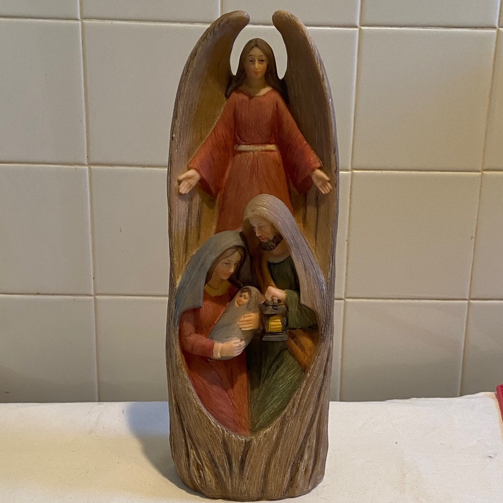 🩷Nativity Scene Figurine with Guardian Angel over Holy Family 10.5”H